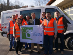 ENRW-Dorfputzete-Betreuer mit EU-Kampagnen