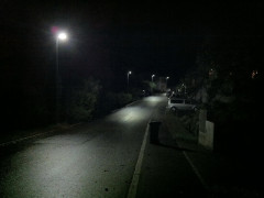 Test einer neuen LED-Straßenlampe in einer Straße in der Au in Rottweil. 