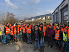 In Gosheim engagierten sich Mitglieder der Vereine und des Bauhofs bei der ENRW-Dorfputzete 2019.  