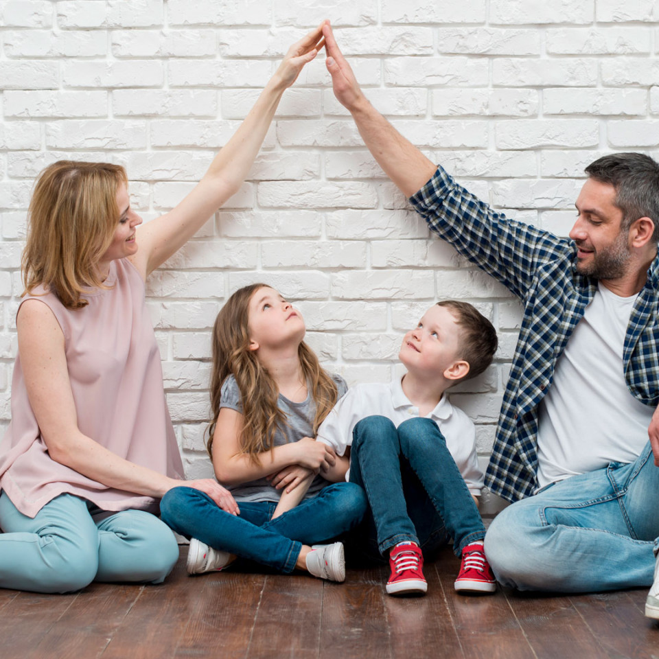 Familie mit zwei Kinder